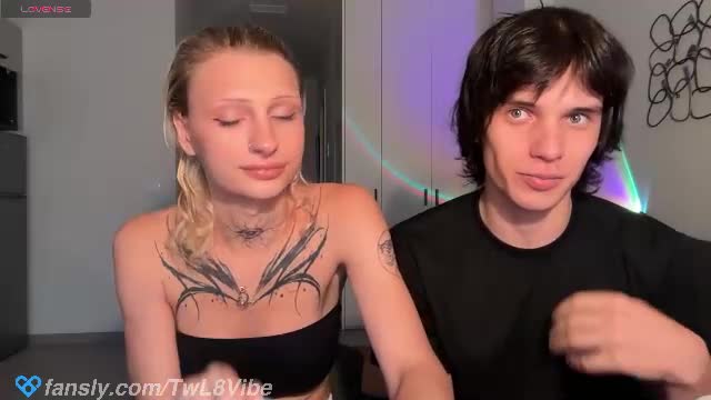 twl8vibe Chaturbate live cam show 2026-08-23 20:25